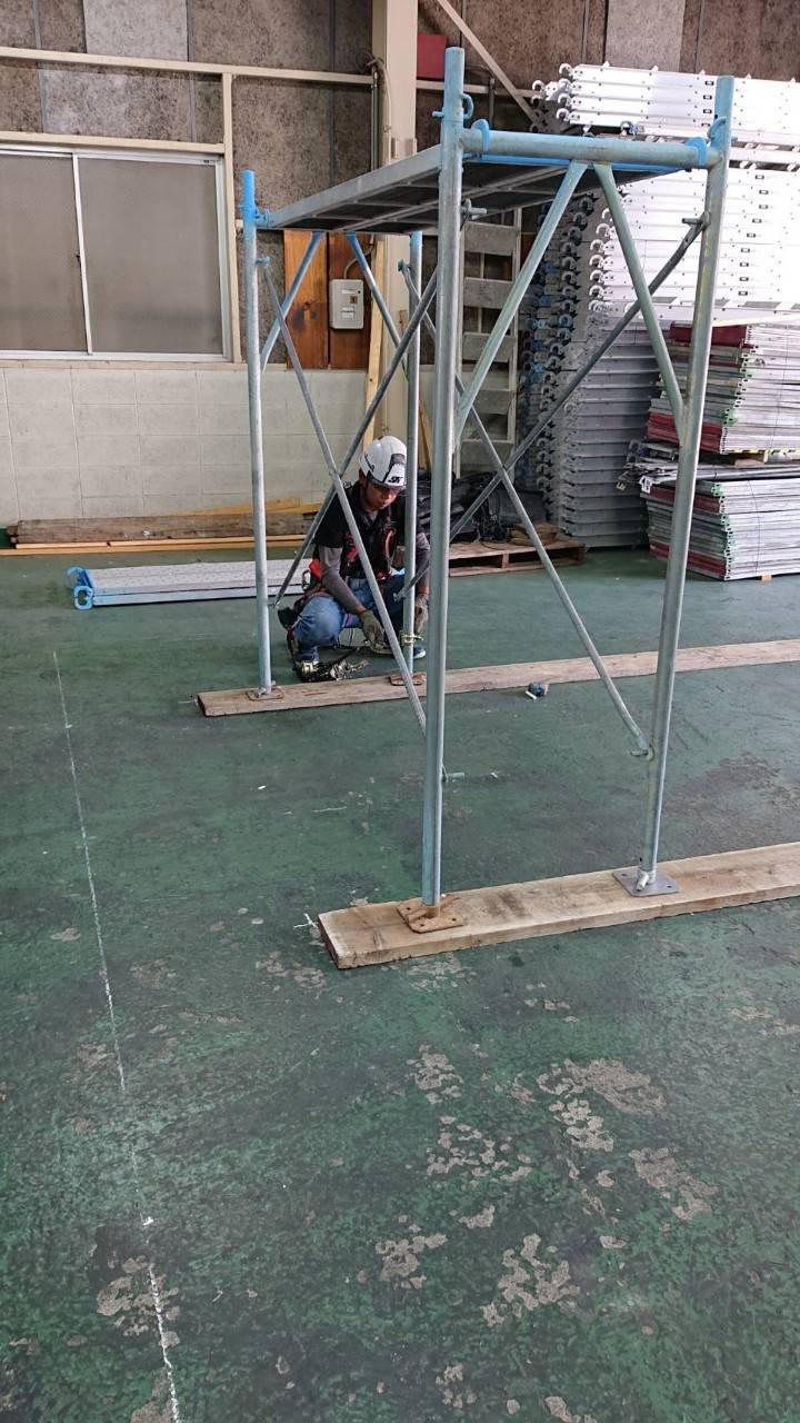 <span  class="uc_style_uc_tiles_grid_image_elementor_uc_items_attribute_title" style="color:#ffffff;">106385</span>