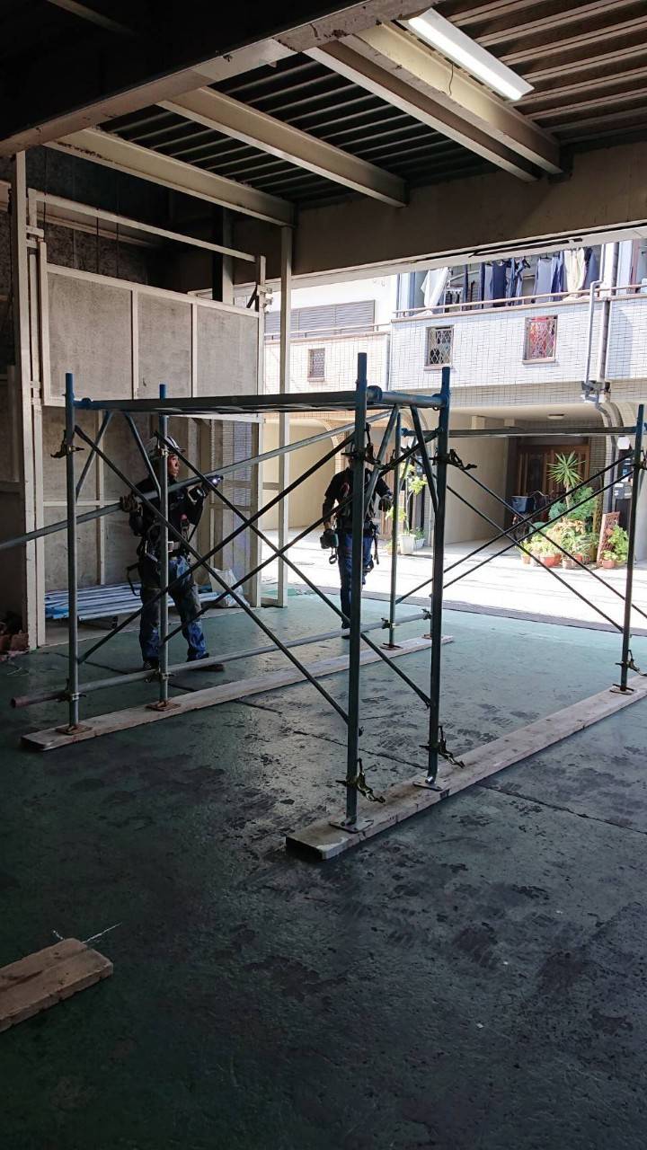 <span  class="uc_style_uc_tiles_grid_image_elementor_uc_items_attribute_title" style="color:#ffffff;">106386</span>